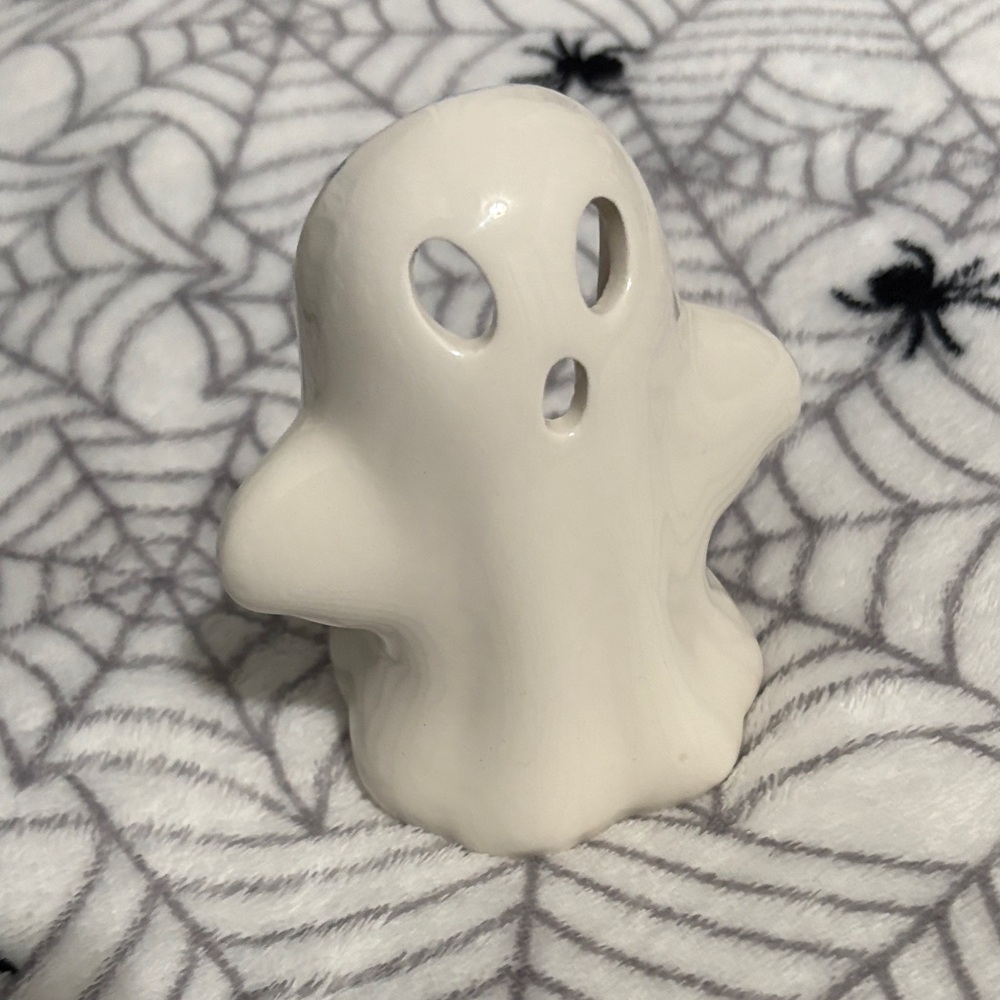 White Ceramic Ghost Candle Holder